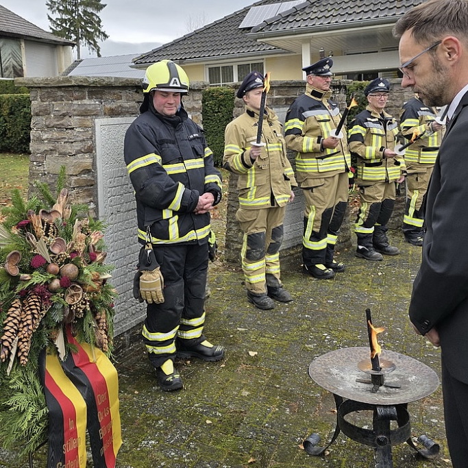 Still, würdevoll und wachsam