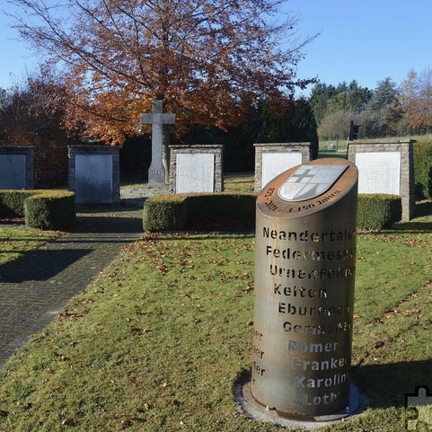 Jubiläumsstele in Weyer errichtet